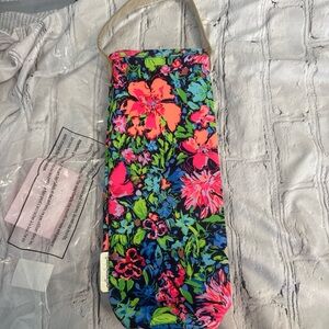 lilly pulitzer Festive Fantastic Wine Bottle Bag New In Pack With Handle